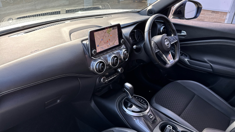 Nissan Juke 1.6 Hybrid N-Connecta 5dr Auto Hybrid Hatchback